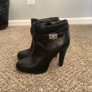 Women’s Express boots